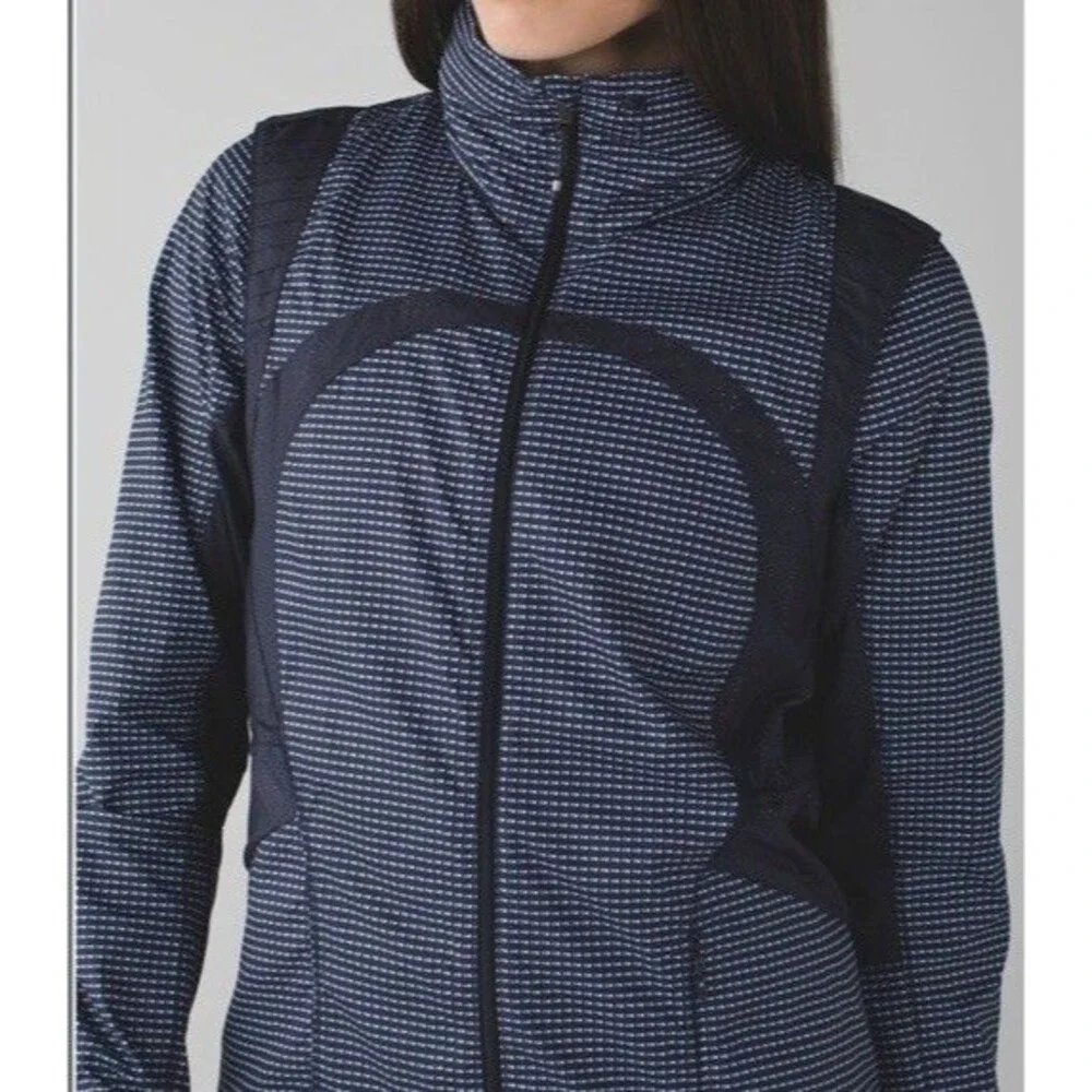 Lululemon Vent It Out Jacket Double Dot Navy Blue Lullaby / Navy Blue Size 6 - Picture 4 of 14
